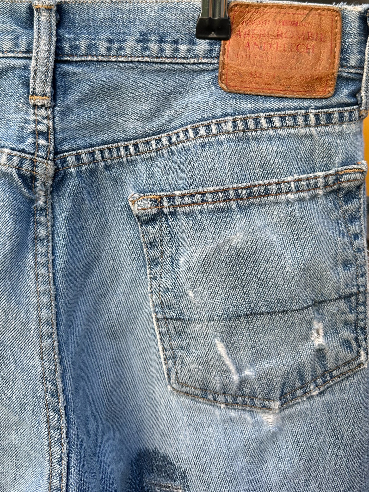 Abercrombie Ripped Y2K jeans